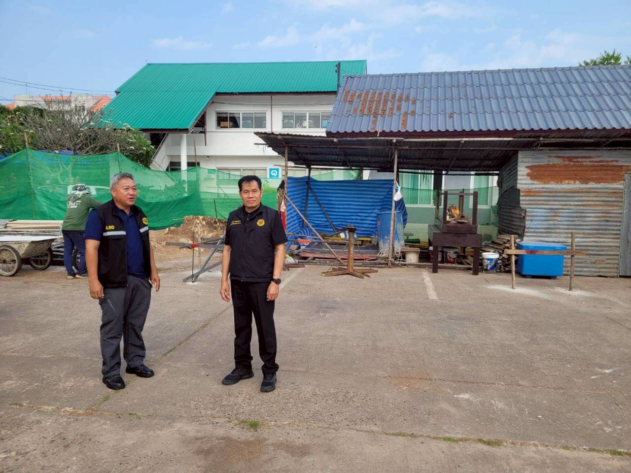 title - ผู้ตรวจราชการ ส.ป.ก. ร่วมลงพื้นที่ตรวจสอบข้อเท็จจริงและประชุมหารือแนวทางการแก้ไขปัญหาเรื่องร้องเรียน ณ จังหวัดสกลนคร 